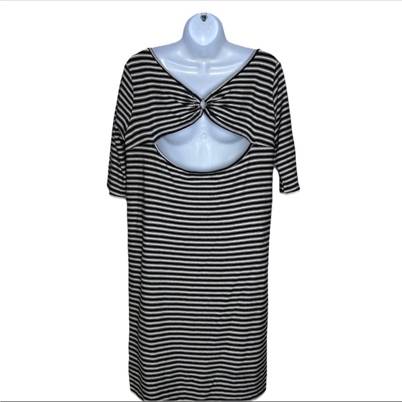 Free People Women’s Frenchie T-Shirt Dress Medium Half Sleeve Striped Cut Out - Picture 4 of 13